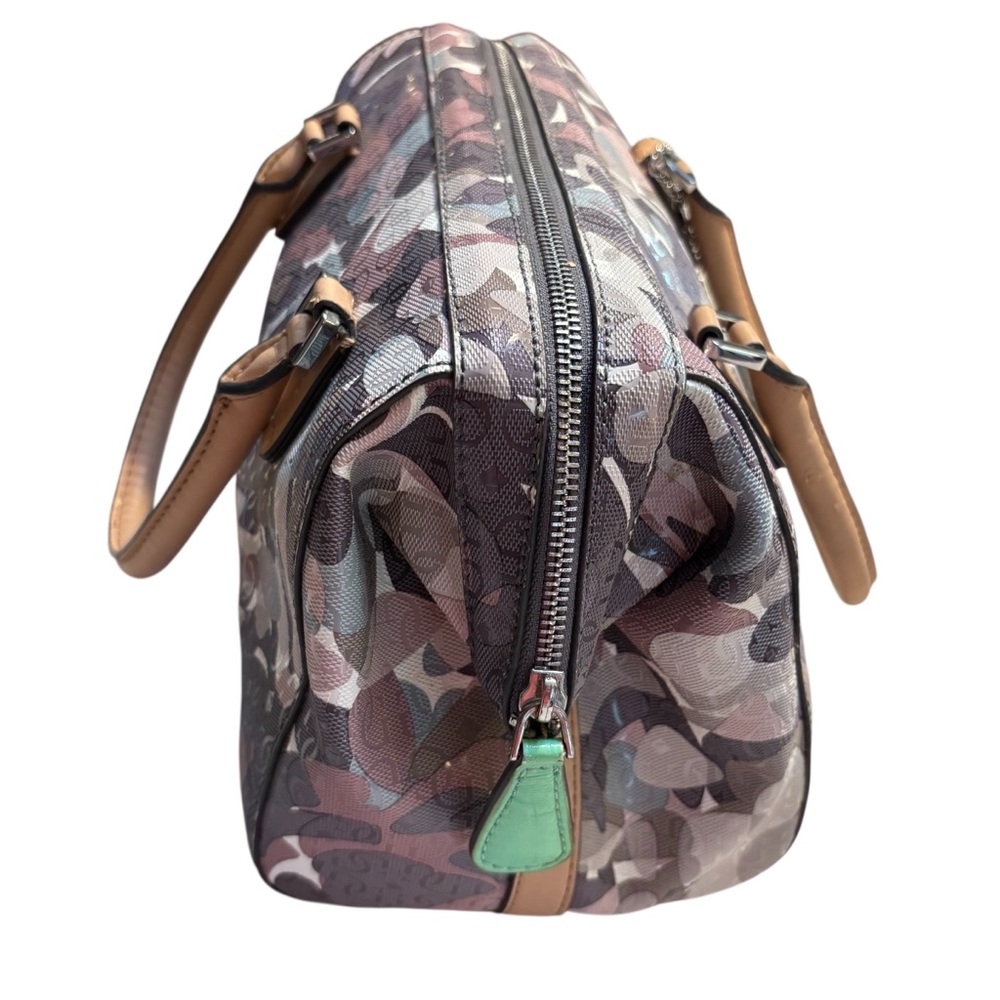🔥Guess Multicolor Camouflage Satchel - Picture 4 of 14